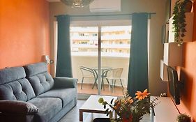 Precioso apartamento frente al mar Benalbeach